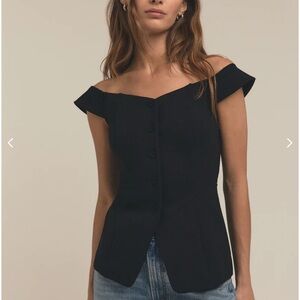 Favorite Daughter- “your the one that I want” top